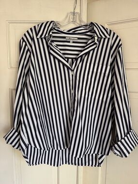 Madewell Black & White Vertical wide Stripe Button-Down Shirt Large